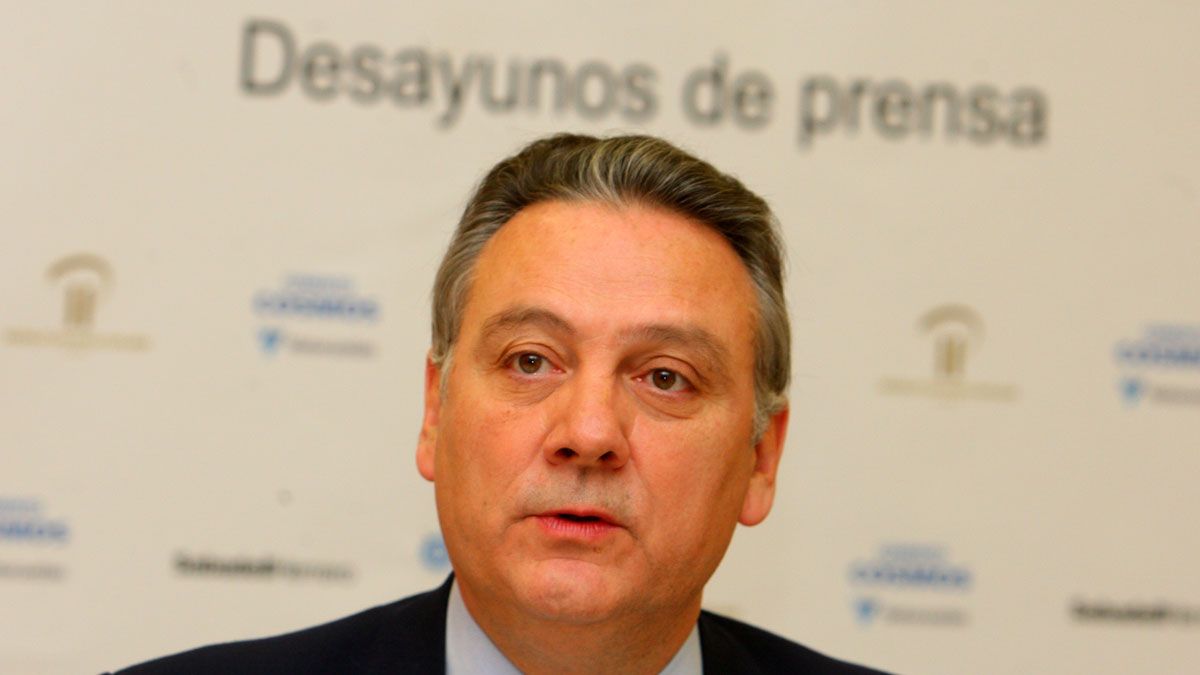 Prada "Colombianos y peruanos entrarán sin visado en la UE"