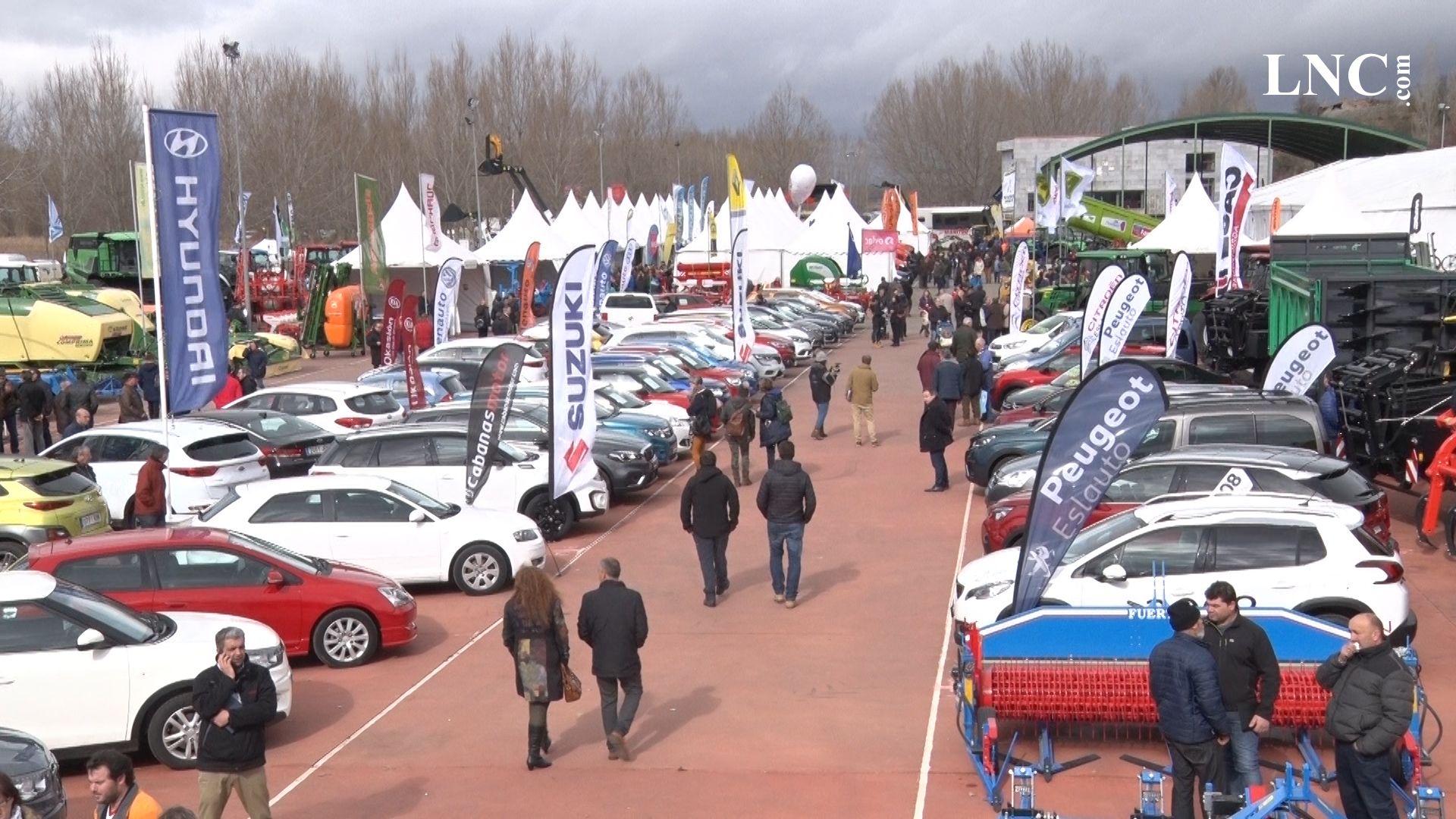 Los agricultores miran estos días a la Feria de Valencia de Don Juan