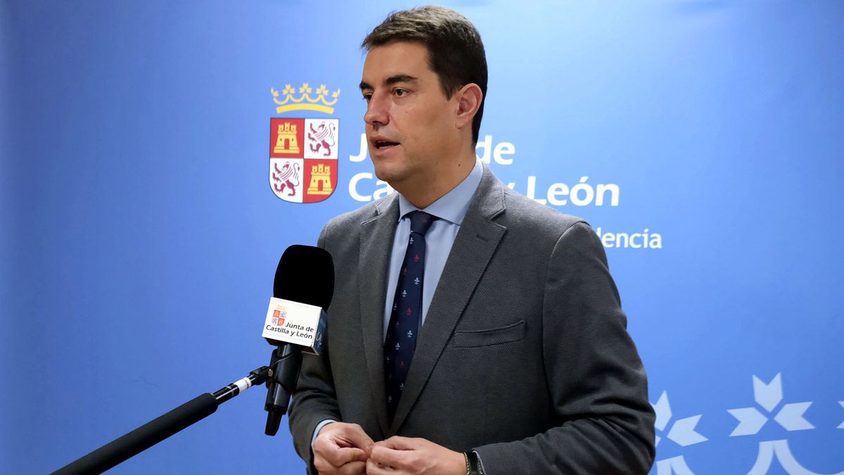 El consejero de Presidencia, Ángel ibáñez, en el anunció este viernes. | ICAL