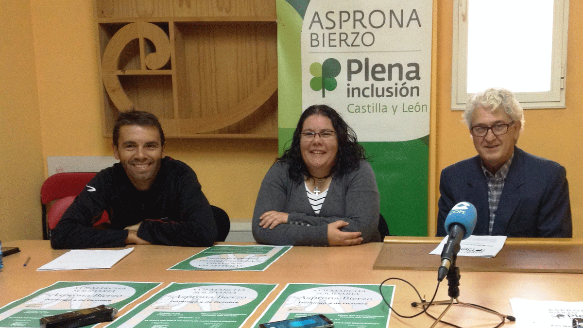 César Martínez, Josefina Álvarez y Pablo Salgado,en la presentación de la actividad. | D.M.