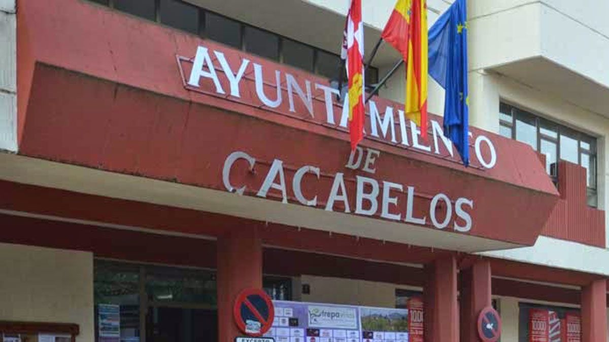 Imagen de archivo del Ayuntamiento de Cacabelos.