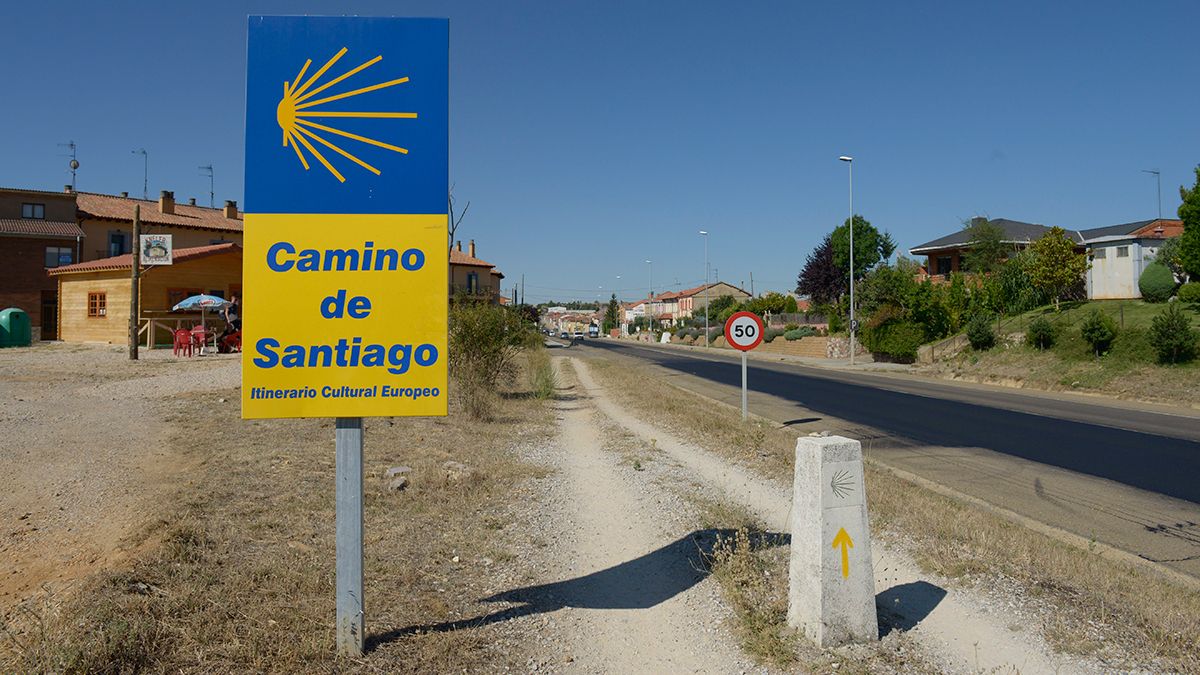 El Camino de Santiago a su paso por la provincia de León en una imagen de archivo.