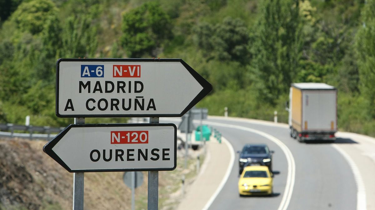 Nacional 120 entre Ponferrada y Orense, en una imagen de archivo. | CÉSAR SÁNCHEZ (ICAL)