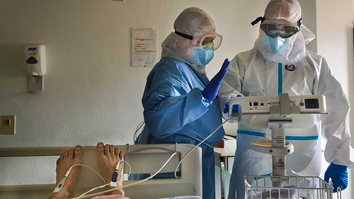 Imagen de archivo de sanitarios durante la pandemia del Covid. | ICAL