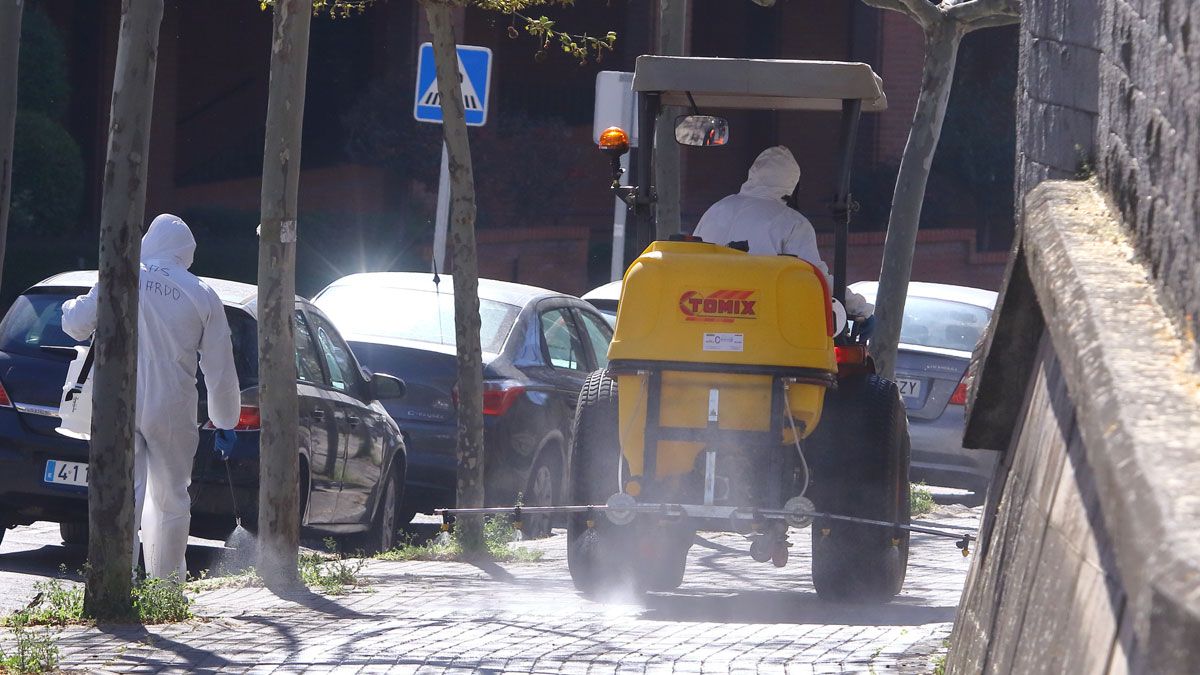 Plantean que el Ayuntamiento adquiera un vehículo para desinfección de los espacios públicos. | Ical