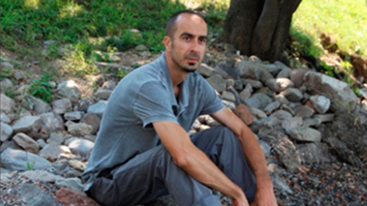 El escritor italo suizo Fabio Antina es autor de la novela ‘Los días con Felice’.