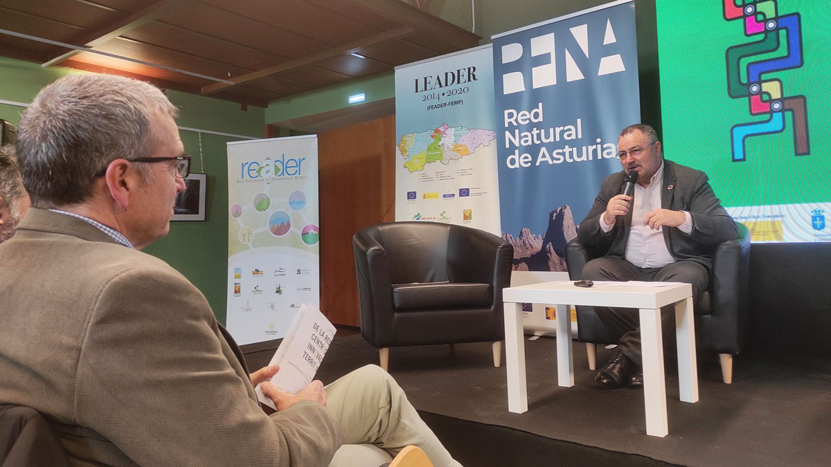 Eduardo Morán, durante su intervención en la inauguración de las jornadas en Asturias. | L.N.C.
