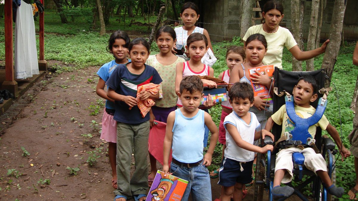 El proyecto de Posada apuesta por ayudar a educar a los niños hijos de las ‘cesteras’ de Nicaragua. | CASA ABIERTA