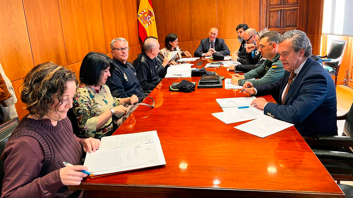 Reunión de la Junta Local de Seguridad presidida por José Antonio Diez. | L.N.C.