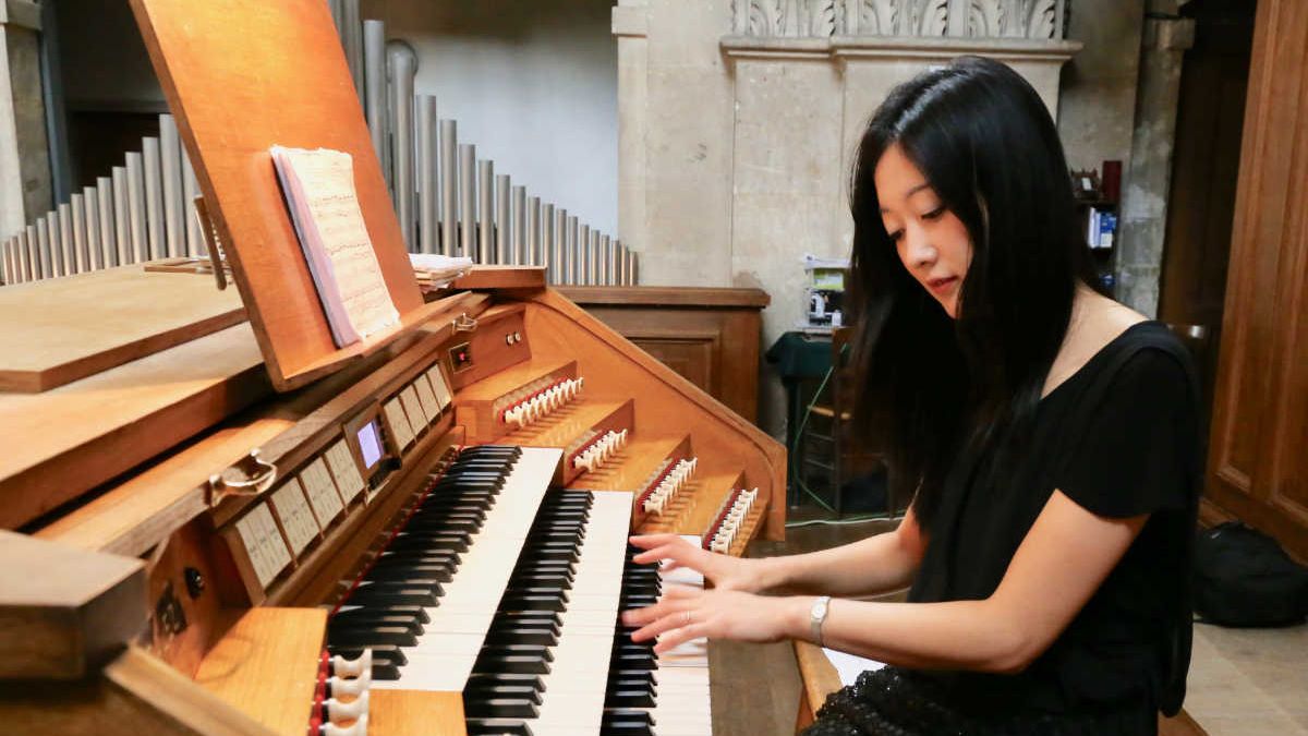La organista australiana de origen coreano, Sarah Kim.