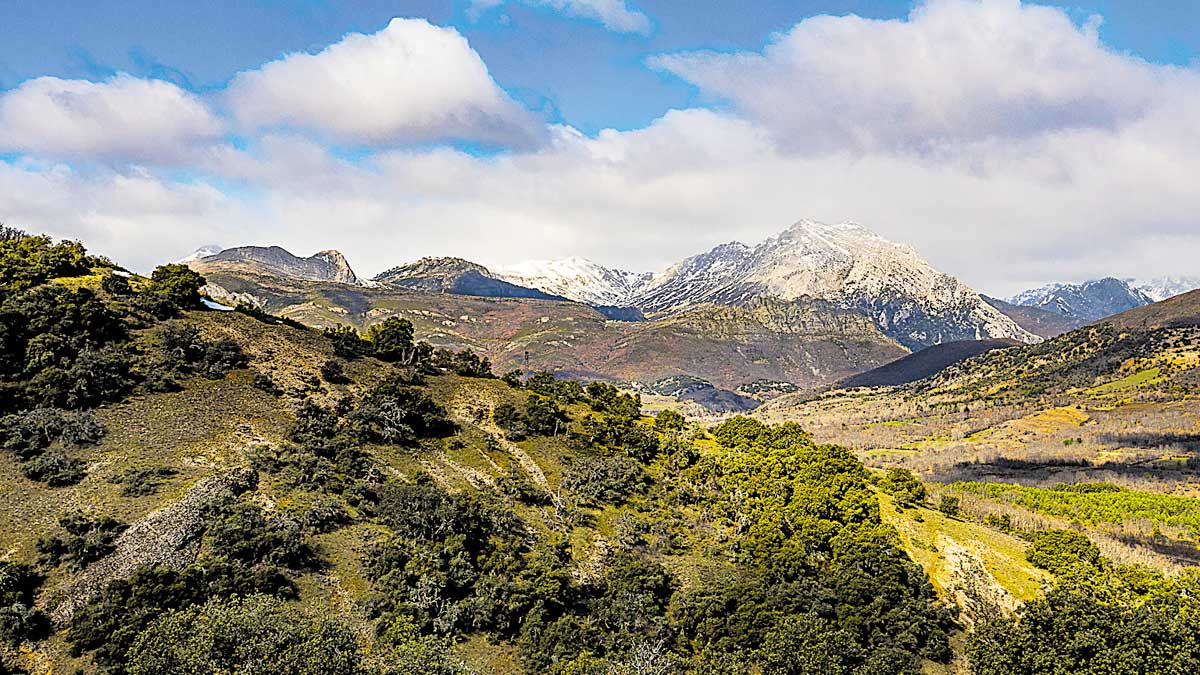 La cumbre del Pico Valdorria al oeste. | VICENTE GARCÍA