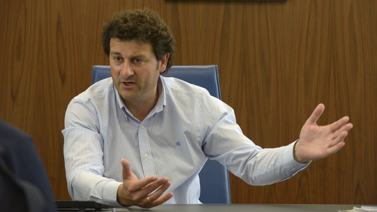 El alcalde de Villaquilambre, Manuel García, inicia su tercer mandato como regidor. | MAURICIO PEÑA