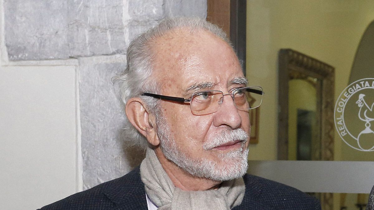 El escritor leonés José María Merino. | ICAL