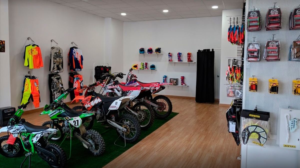 Uno de los negocios impulsados por Cruz Roja fue sobre venta de motos. | L.N.C.