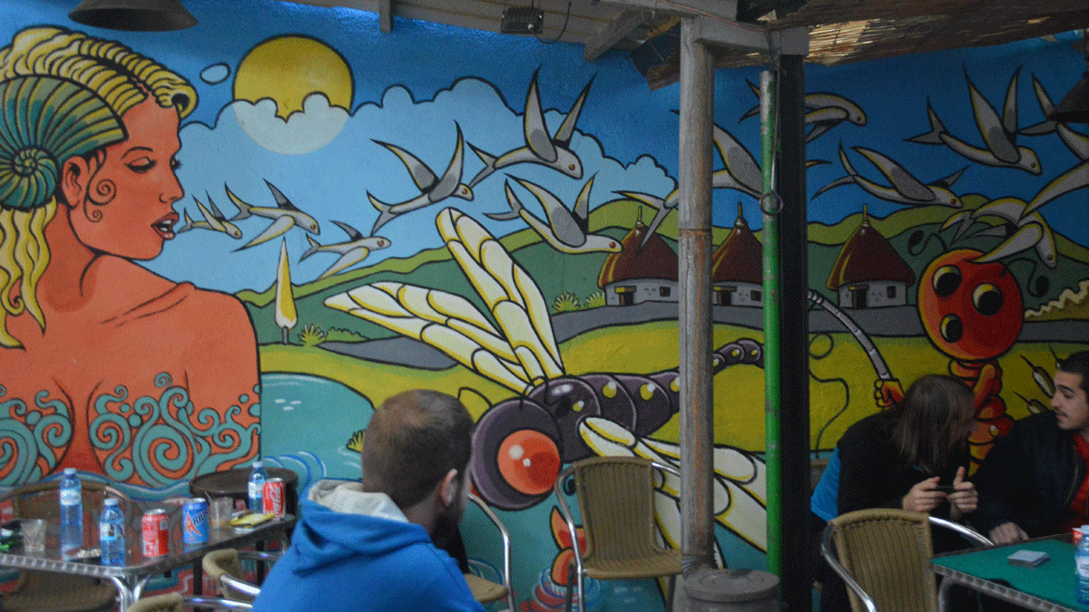 El mural sobre el valle de Fornela, realizado por Lolo.