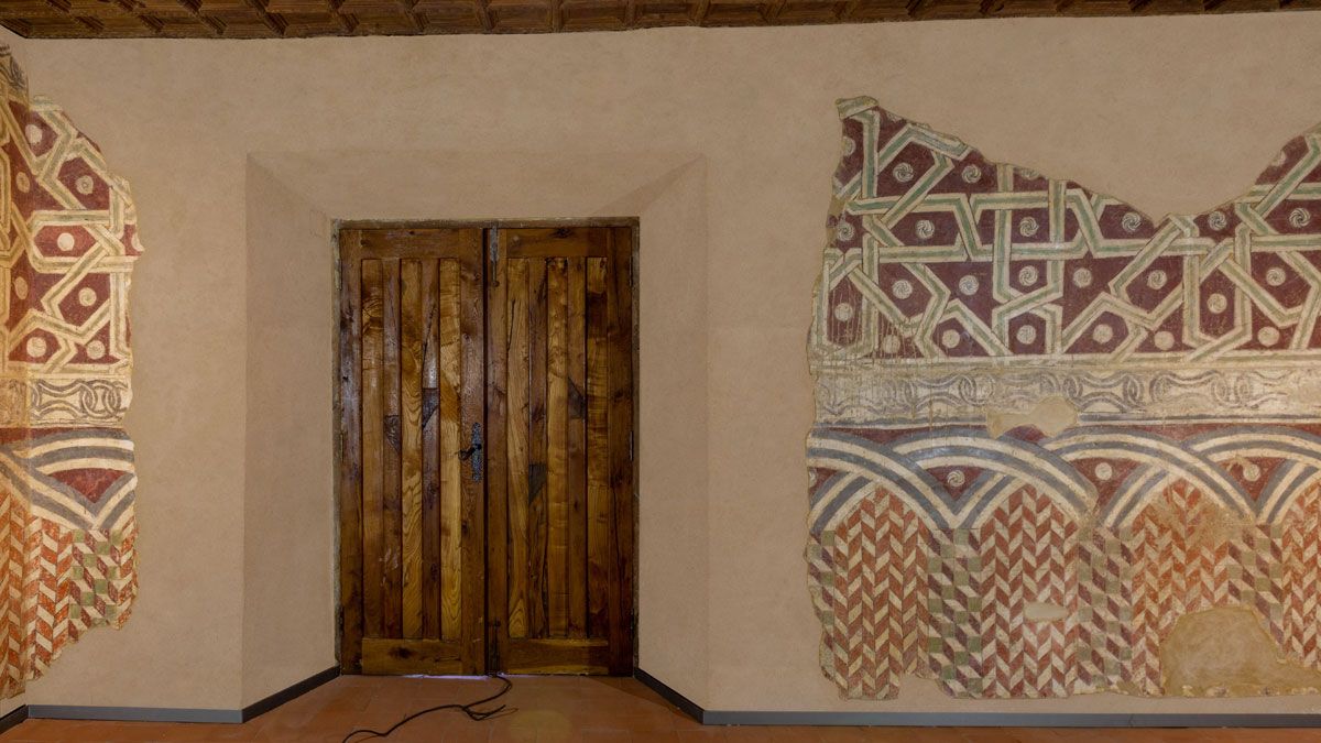 El Monasterio de Santa María de Carrizo recupera sus murales mudéjares