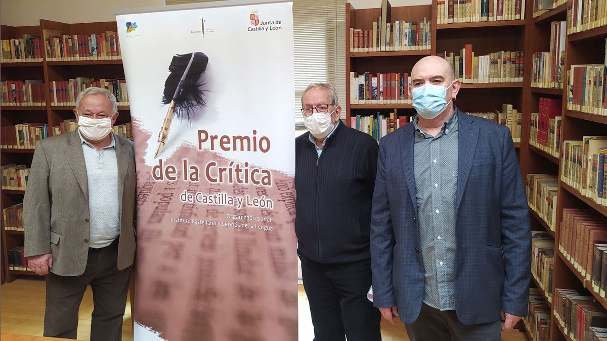 Gonzalo Santonja, Jesús Bárez y César Millán en la presentación de los finalistas. | ICAL