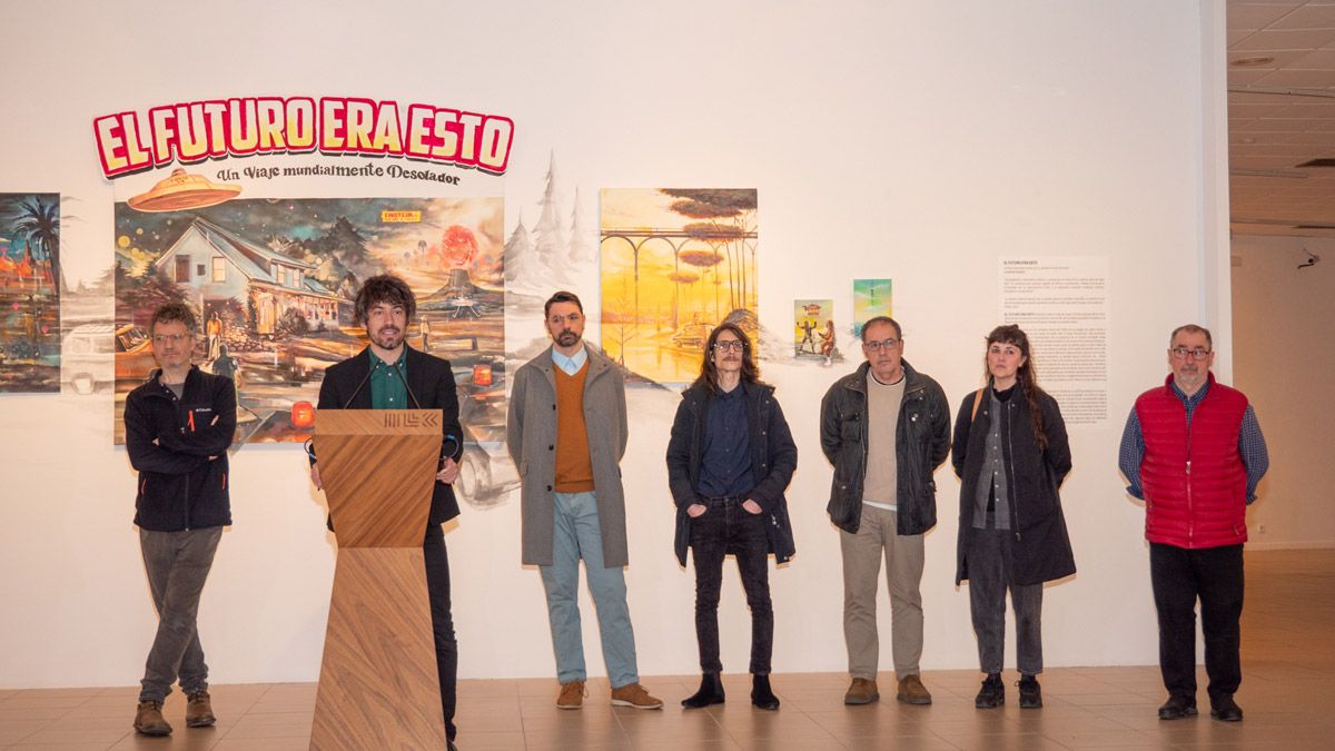 Presentación de la exposición colectiva con los artistas seleccionados. | VICENTE GARCÍA