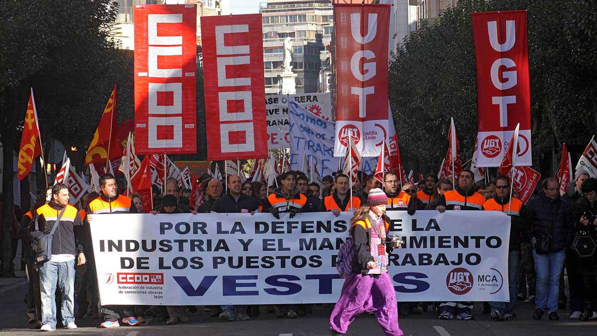 Una protesta de la plantilla de Vestas contra el ERE del 2012. | ICAL