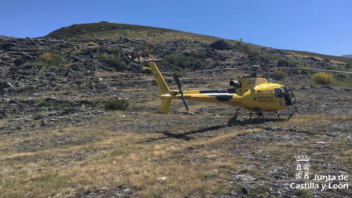Imagen de archivo de un helicóptero del Grupo de rescate de la Junta de Castilla y León. | L.N.C.