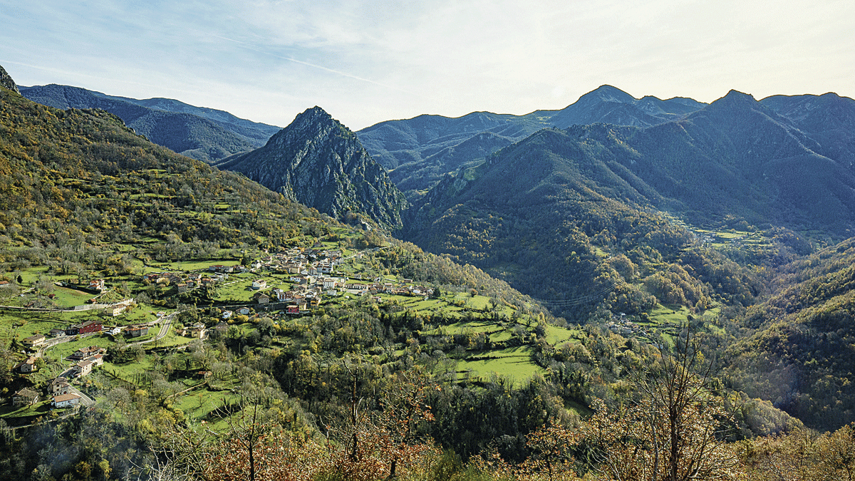 Vista del Valle de Sajambre. | VICENTE GARCÍA