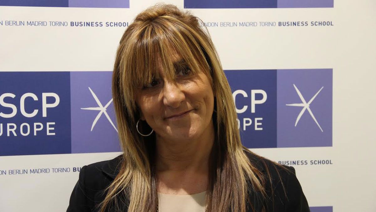 "Pasar por una escuela de negocio no es una opción, es la única opción