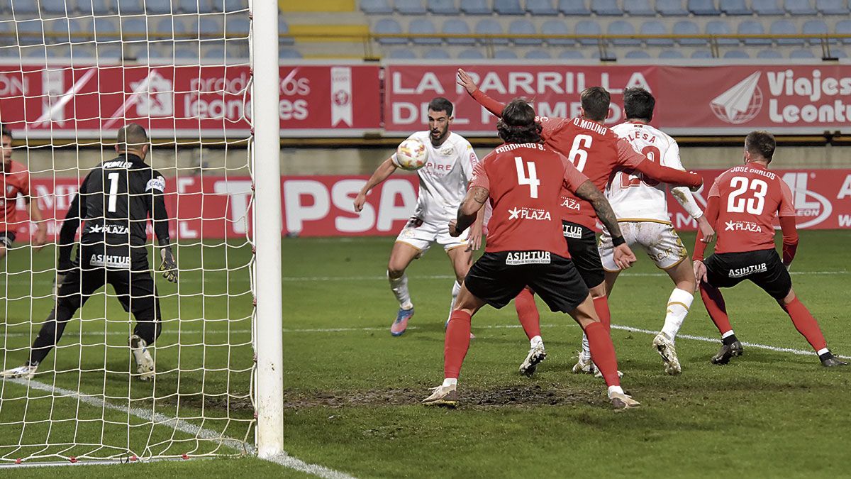 De esta forma hizo Claudio su primer gol en liga en el Reino estrenando titularidad.| SAÚL ARÉN