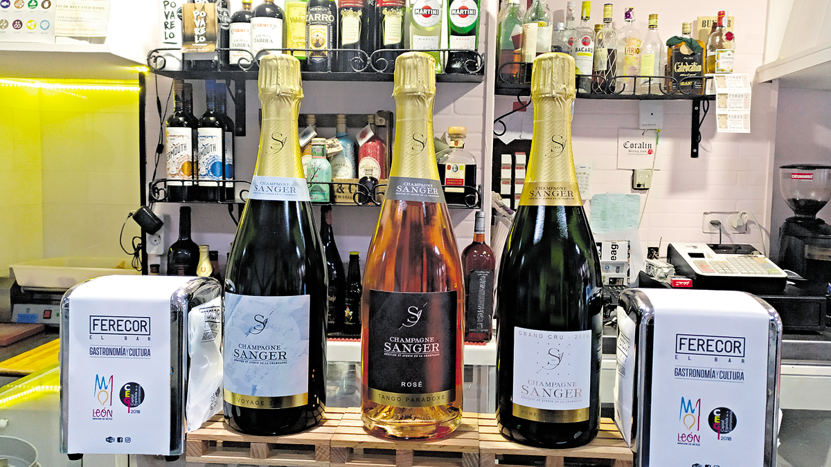 Una selección de productos de la Bodega champagne Sanger. | L.N.C.