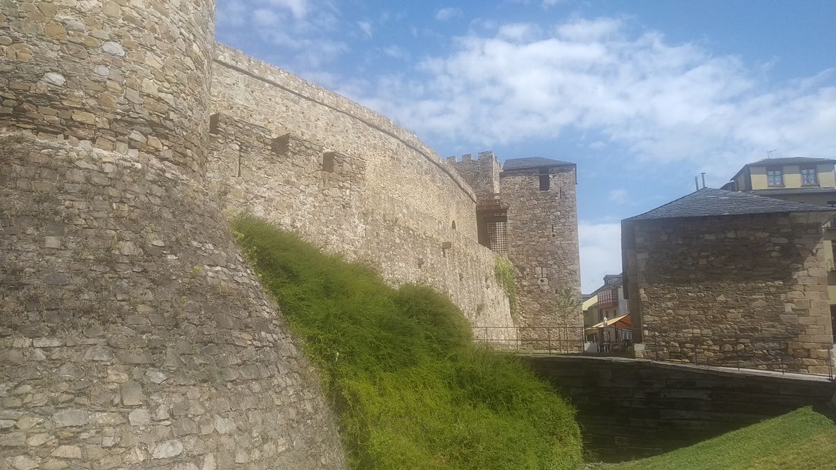 Las obras del Castillo Viejo han concluido y esa zona será visitable en mayo.