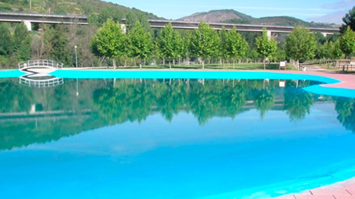 Toral de los Vados incrementa sus zona de baño con un aqua