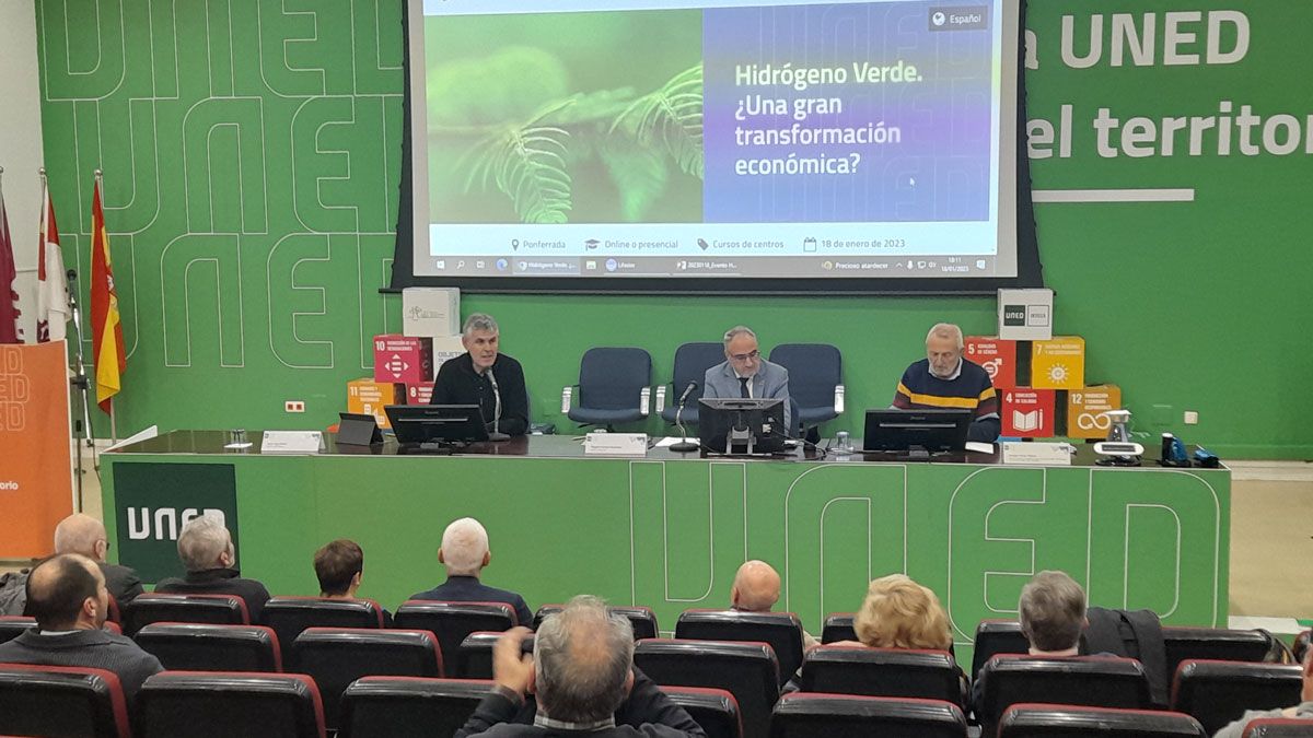 Jornadas sobre las posibilidades del Hidrógeno Verde en Ponferrada. | MAR IGLESIAS