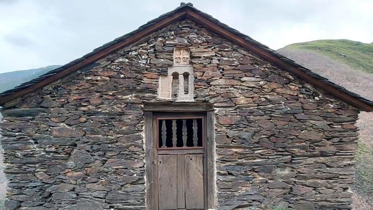 Imagen de la ermita tras la restauración. | MONTES DE VALDUEZA