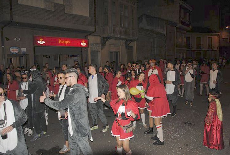 Imagen de la galería de Domingo Carnaval La Bañeza 2020