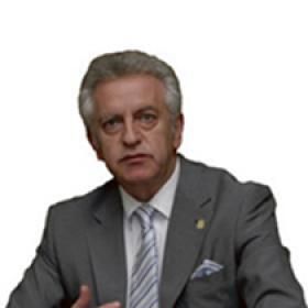 Imagen de Julio Cayón