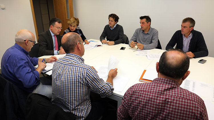 Reunión para preparar el plan de nevadas del término municipal de León.