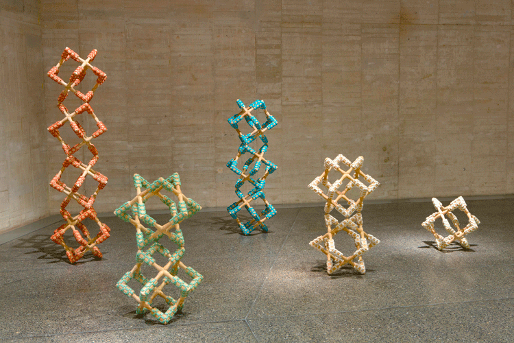 Instalación de 'Todo es otro' de la artista Ana Prada.
