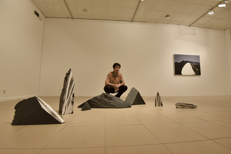 Antonio Guerra acudió a la inauguración de su exposición en la sala Provincia. | SAÚL ARÉN