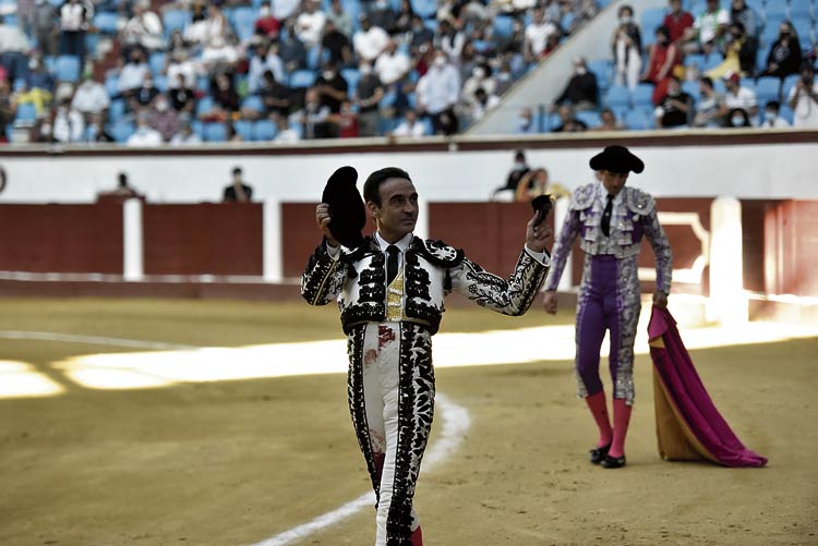 | SAÚL ARÉN