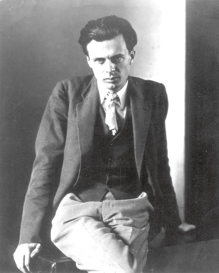El escritor Aldous Huxley.