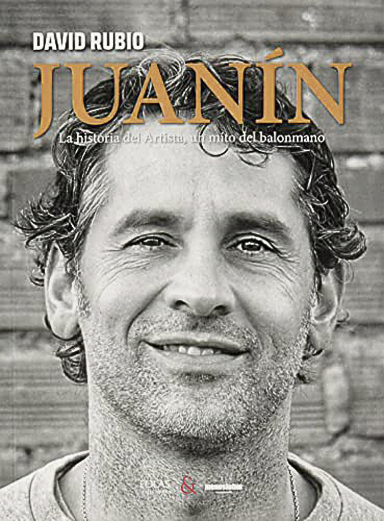 Portada del libro de David Rubio sobre Juanín García.