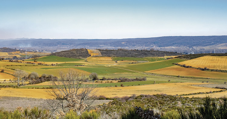 Vista a la derecha con el valle del Torío al fondo. | VICENTE GARCÍA