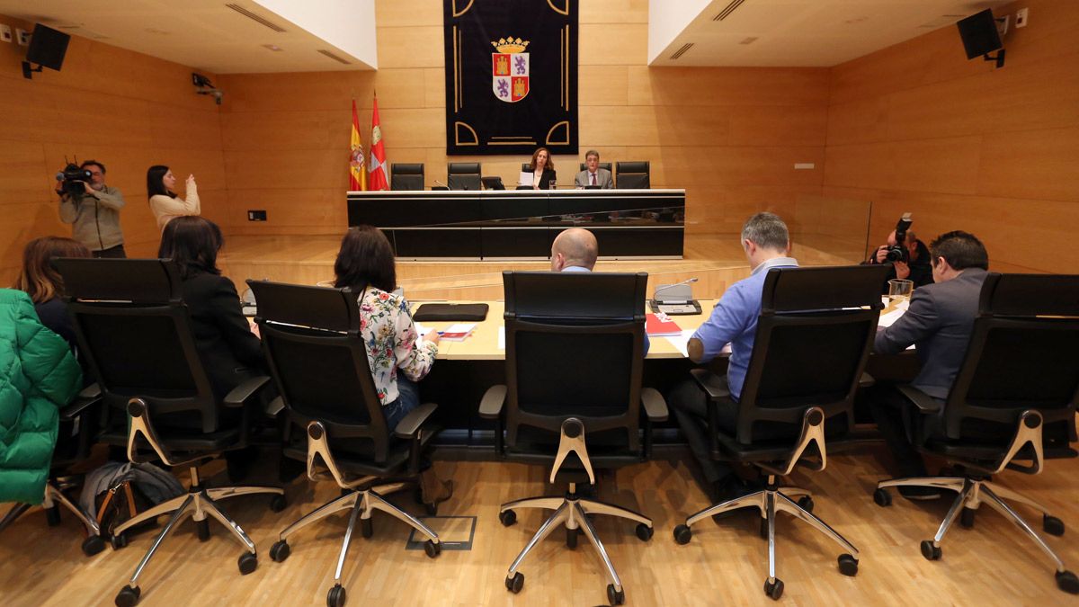 Reunión de la comisión de investigación creada en las Cortes sobre análisis de las ayudas recibidas por la Comunidad de Castilla y León en el marco de los planes estratégicos del carbón formalizados en la línea de ayudas a la reactivación de las comarcas