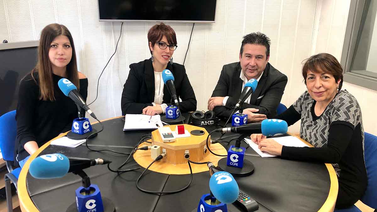 Luis Mariano Santos, invitado al programa ‘Entre Nosotras’ de Cope León. | L.N.C.