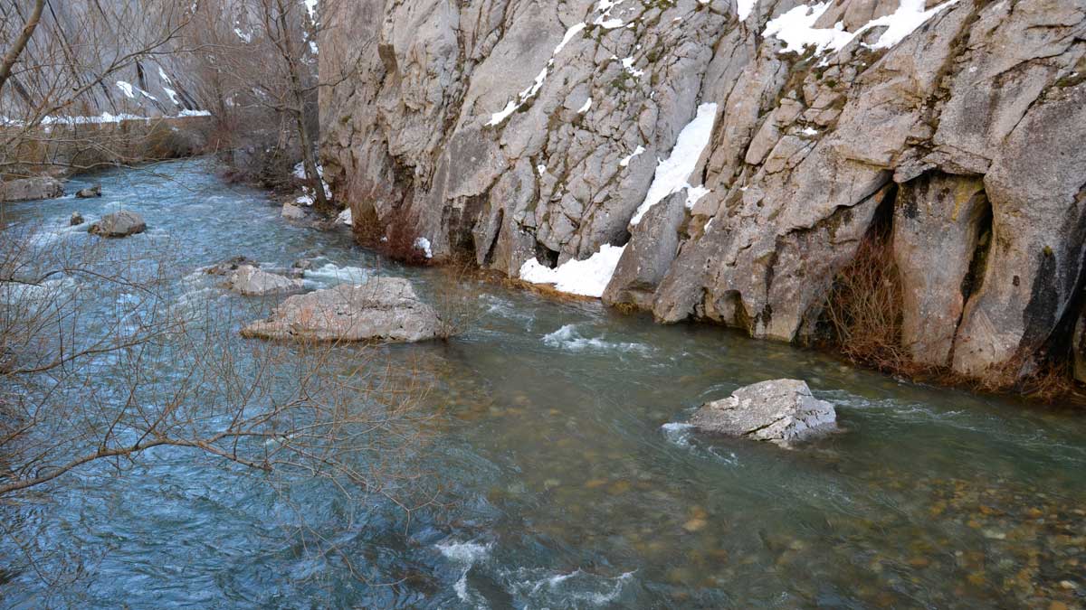 Río Torío a su paso por las Hoces de Vegacervera. | R.P.N.