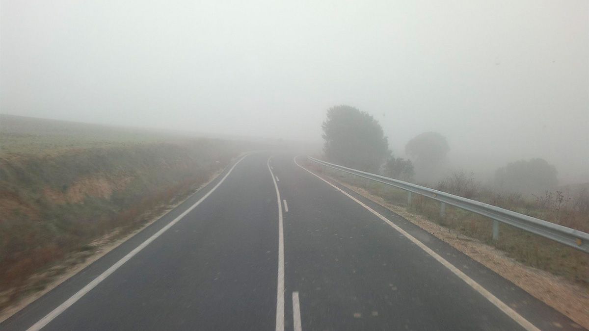 La nieve, la niebla y el hielo complican las carreteras de León