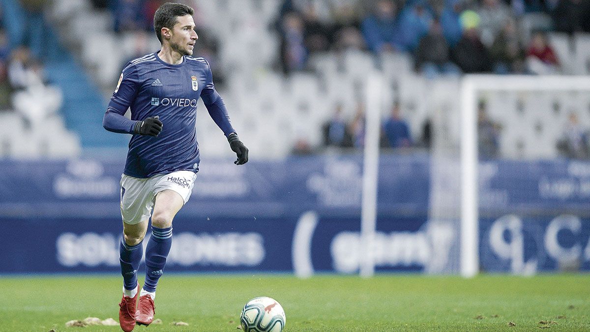 Omar Ramos, durante su último partido con la camiseta del Oviedo en el Tartiere. | REAL OVIEDO