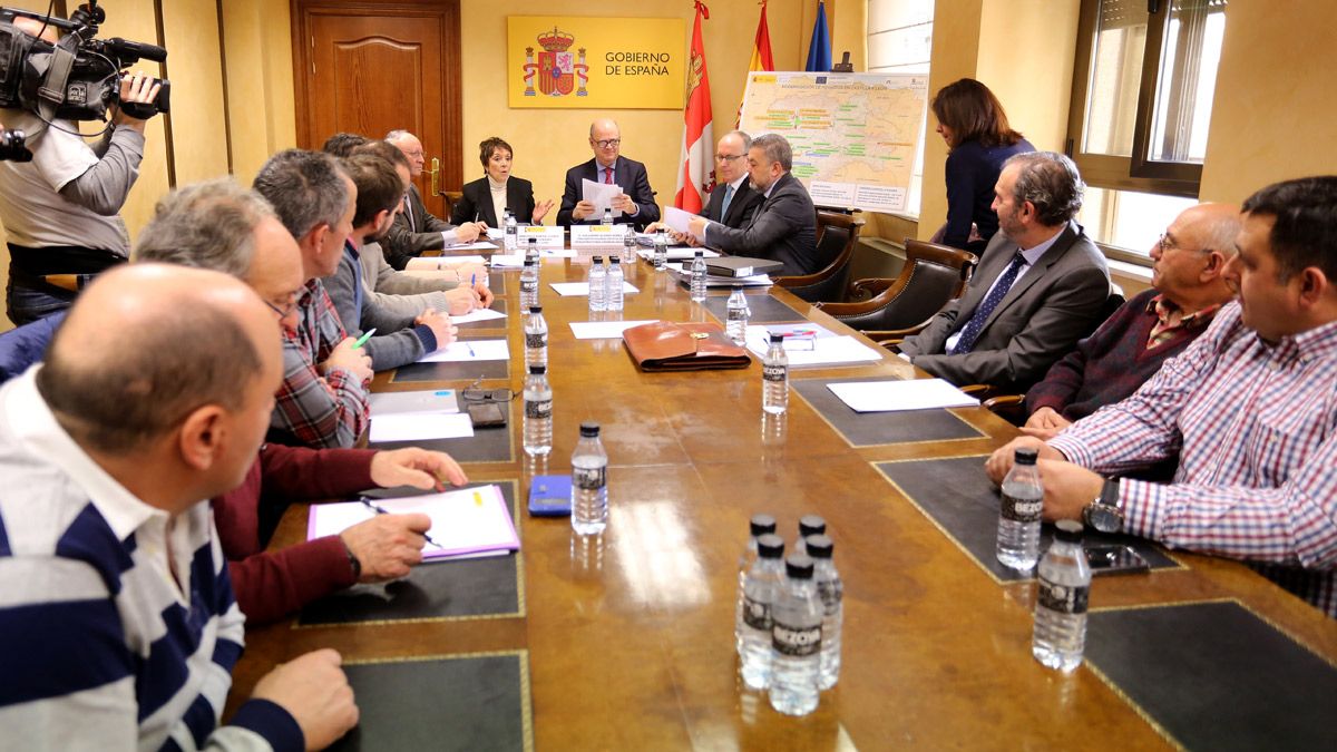 Imagen de la reunión celebrada este lunes en Valladolid. | ICAL