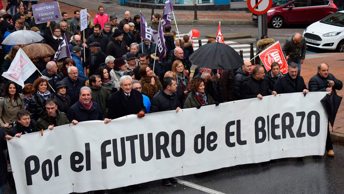 Imagen de la última movilización por ‘el futuro del Bierzo’.