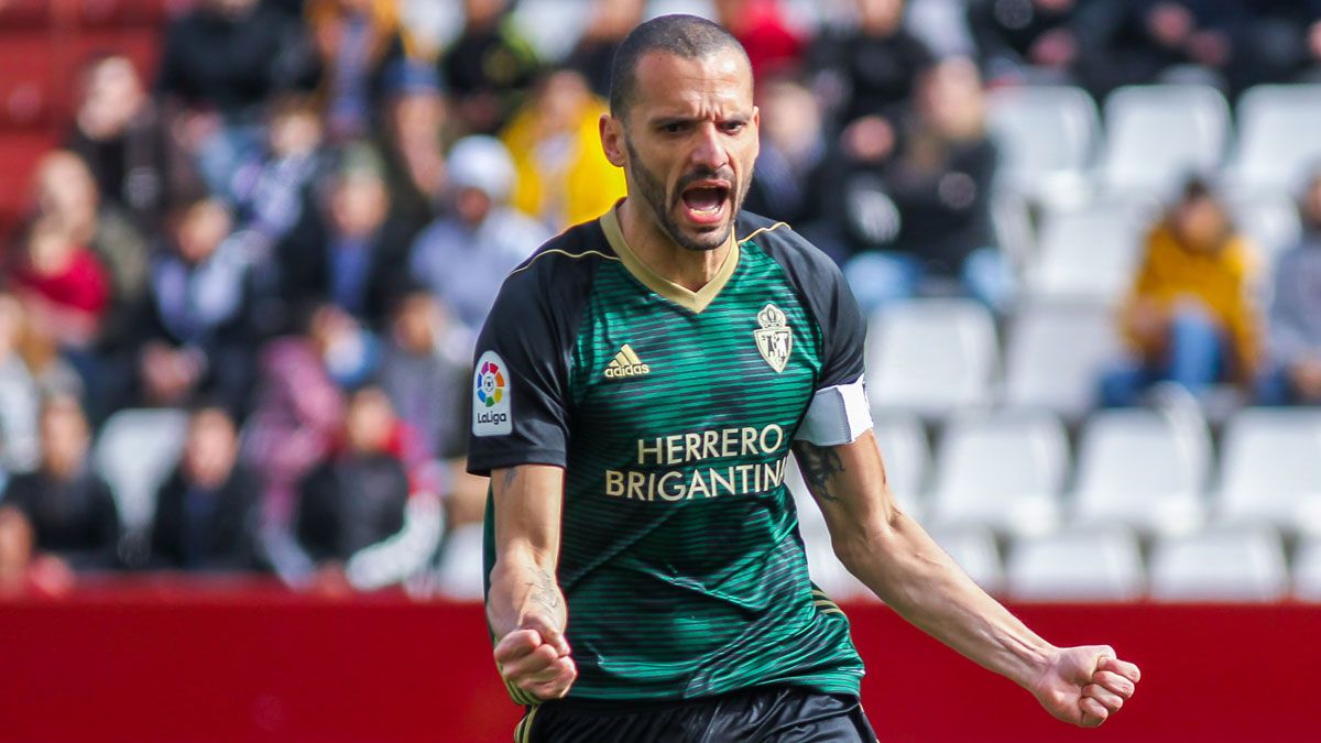 Yuri celebra su gol en Albacete. | IRINA RH