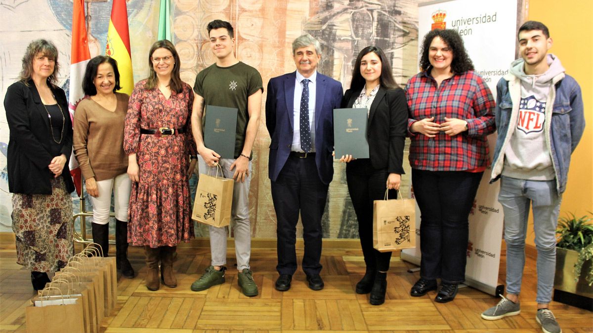 Ganadores del concurso 'Yo soy Unileon' y miembros del jurado. | L.N.C.